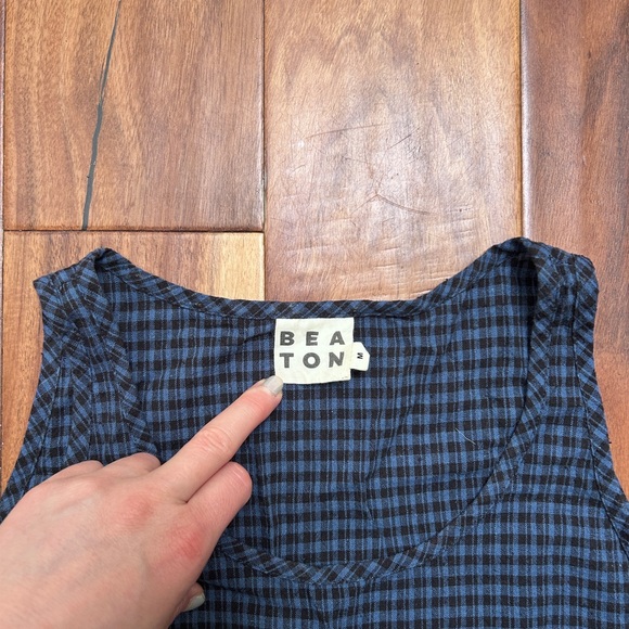 Beaton Linen Navy Checkered Tank Top - Picture 2 of 2